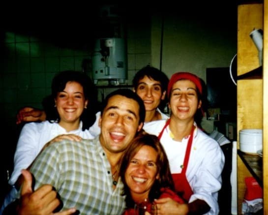 1994 - Construyen "Grosellar", una cervecería miniatura para el disfrute de familiares y amigos.